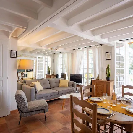 Daire Mont Des Oiseaux-3 By Interhome Hyères