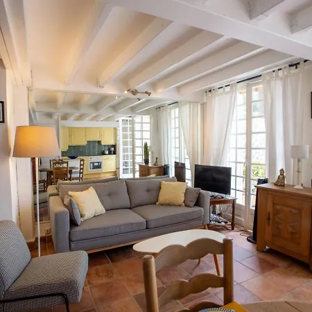 Daire Mont Des Oiseaux-3 By Interhome Hyères
